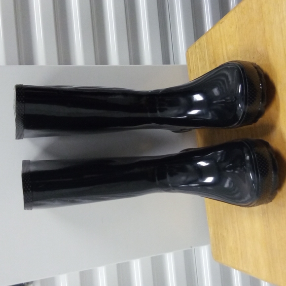 CROCS Rainboots - Picture 3 of 5